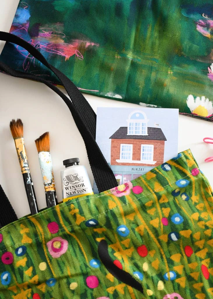 Hiding in A Klimt Garden Cat Artist Tote Bag Hiding In A Klimt Garden Cat Artist Tote Bag -Little Craft Place HidinginAKlimtGardenCatArtistToteBag3