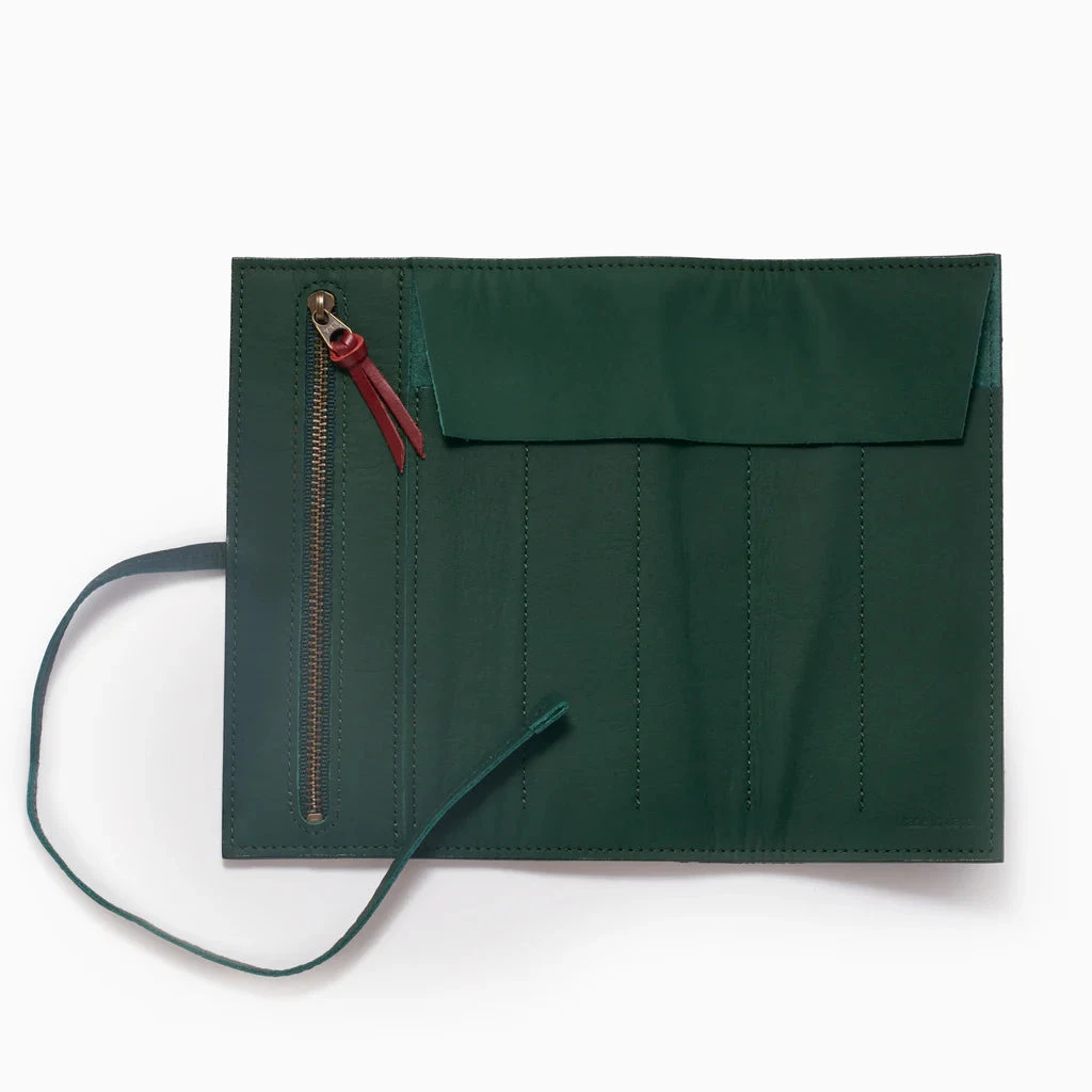 TWSBI Leather Roll Case Forest Green TWSBI Leather Roll Case Forest Green -Little Craft Place leather case green02 1024x1024 abafc5ba 6b76 4a23 82cd e32fa24363d9